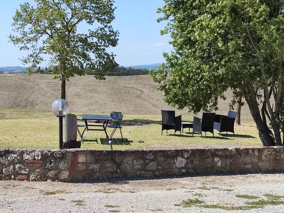 Podere Il Granaio - Crete Senesi - Tuscany Siena Exterior photo